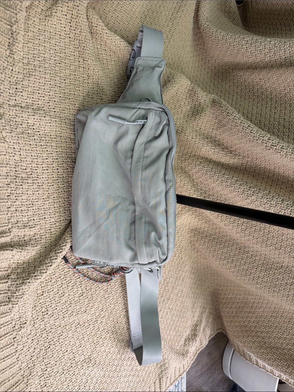 Light Gray Men’s Crossbody Sling Bag - Minimal Everyday Carry